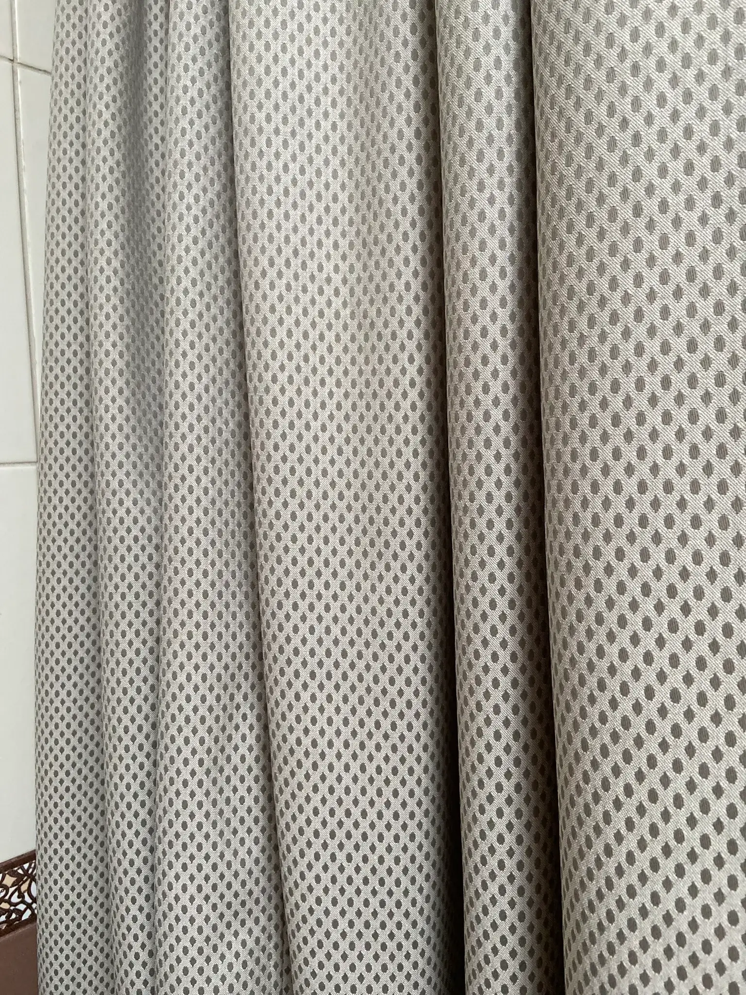 Elegantiška beige dušo užuolaida - Image 2